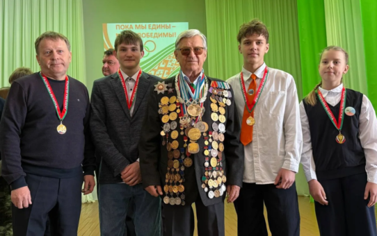 Учащиеся школы стали участниками диалоговой площадки «Пока мы едины — мы не победимы»